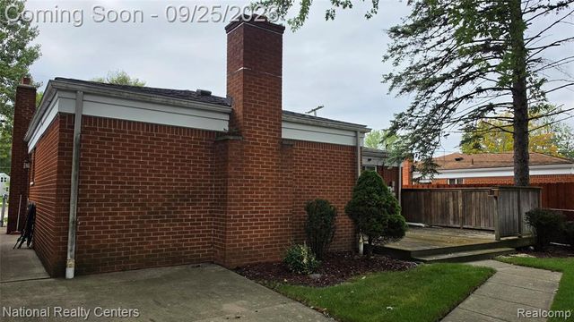 27636 Shiawassee Road, Farmington Hills, MI 48336