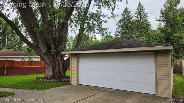 27636 Shiawassee Road, Farmington Hills, MI 48336