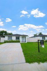22810 SW 122nd Ct, Miami, FL 33170