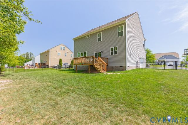10146 Cameron Ridge Dr, Ashland, VA 23005