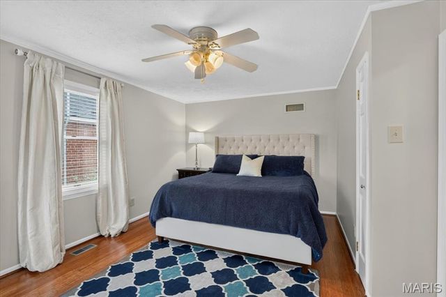 1349 Andrew Drive, Glendale, MO 63122