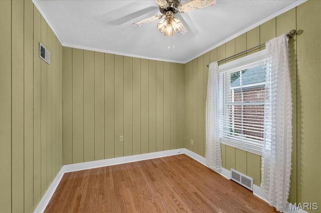 1349 Andrew Drive, Glendale, MO 63122