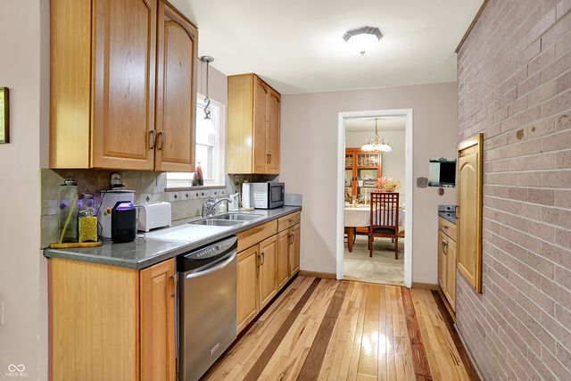 4616 Eastbourne Drive, Indianapolis, IN 46226