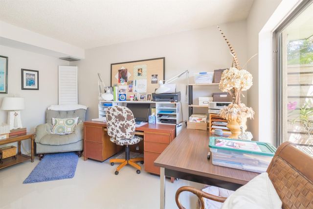 1314 13th Terrace, Palm Beach Gardens, FL 33418