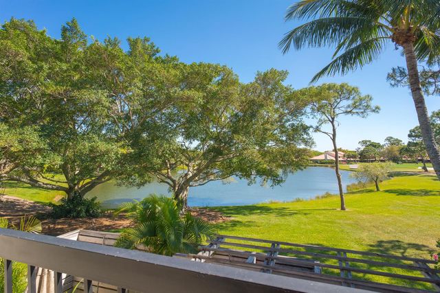1314 13th Terrace, Palm Beach Gardens, FL 33418
