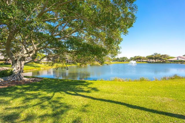 1314 13th Terrace, Palm Beach Gardens, FL 33418