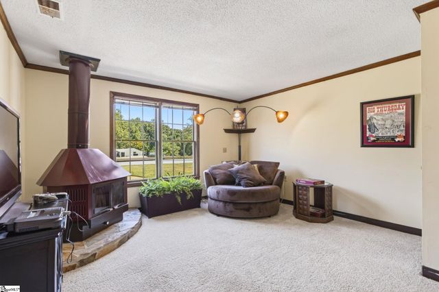 102 Ambergate Court, Greer, SC 29650