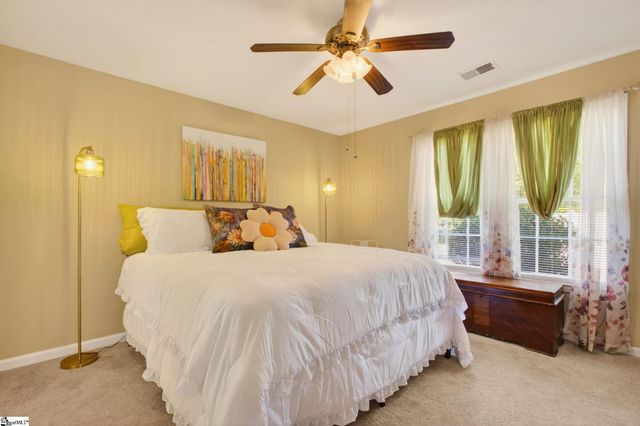 102 Ambergate Court, Greer, SC 29650