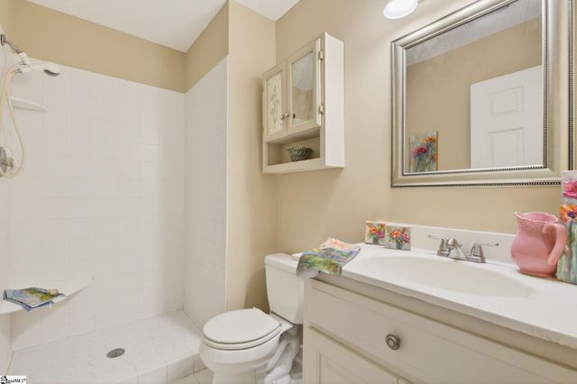 102 Ambergate Court, Greer, SC 29650
