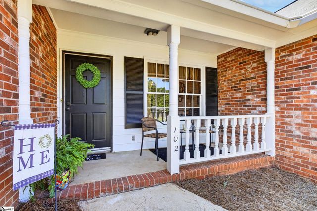 102 Ambergate Court, Greer, SC 29650