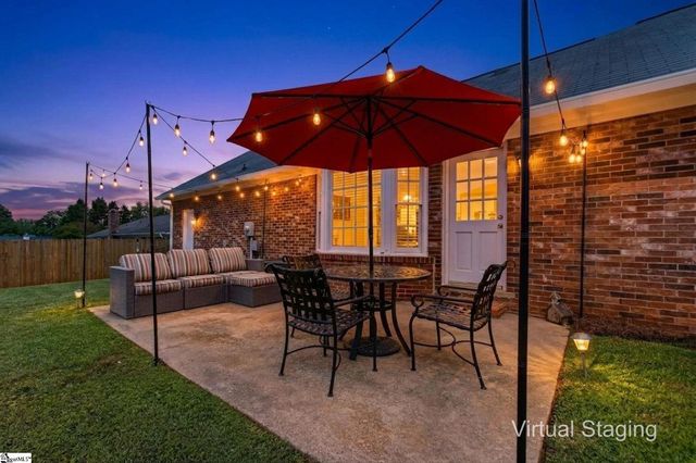 102 Ambergate Court, Greer, SC 29650