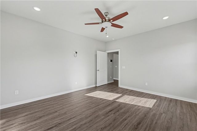 397 N Wyandotte Street, Farmington, AR 72730