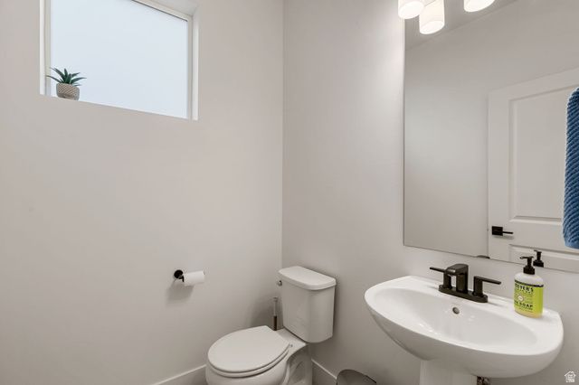 5944 S CINDER CV, St. George, UT 84790