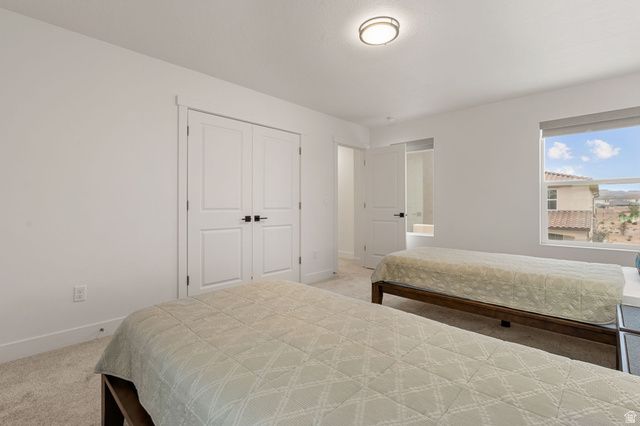 5944 S CINDER CV, St. George, UT 84790