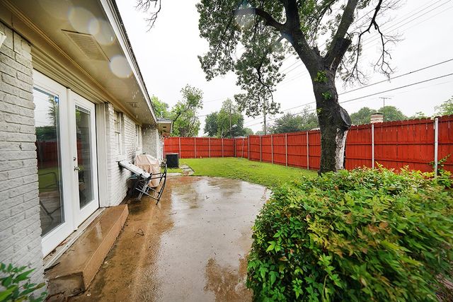 422 Rorary Drive, Richardson, TX 75081