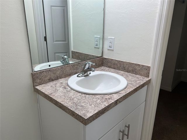 1042 BOUNDS STREET, Port Charlotte, FL 33952