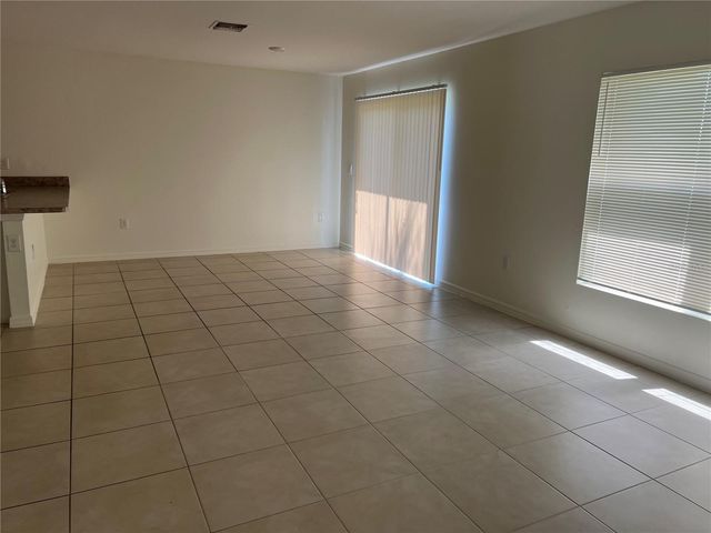 1042 BOUNDS STREET, Port Charlotte, FL 33952