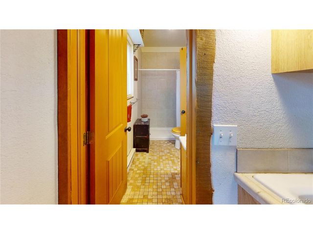 1011 Castle Ridge Vw, Cripple Creek, CO 80813