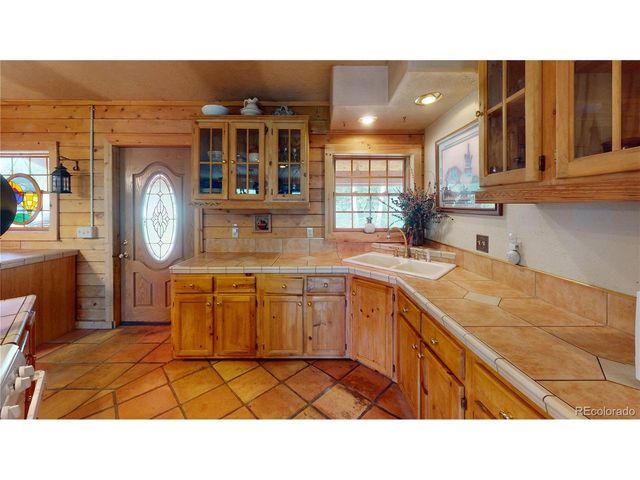 1011 Castle Ridge Vw, Cripple Creek, CO 80813