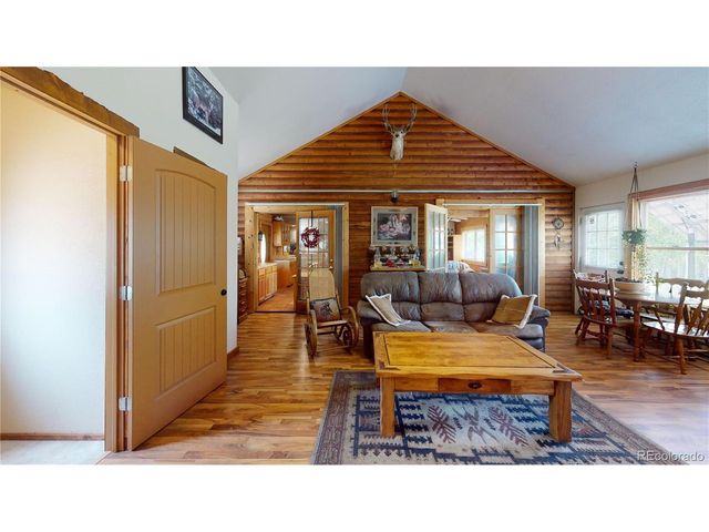 1011 Castle Ridge Vw, Cripple Creek, CO 80813