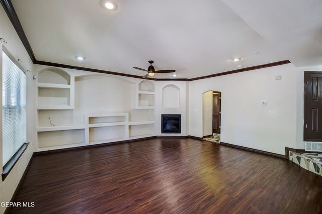 7729 BARTLETT LANDING Court, El Paso, TX 79912