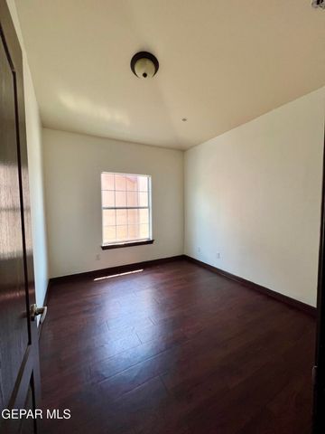 7729 BARTLETT LANDING Court, El Paso, TX 79912