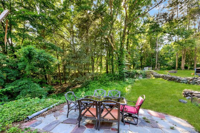 435 Birdsall Drive, Yorktown Heights, NY 10598