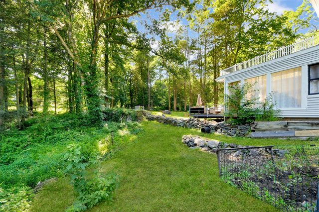 435 Birdsall Drive, Yorktown Heights, NY 10598