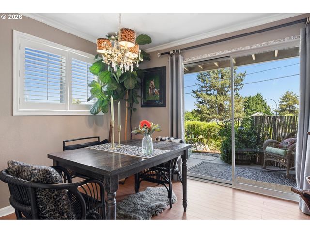 20910 FAWN Ct 1, West Linn, OR 97068