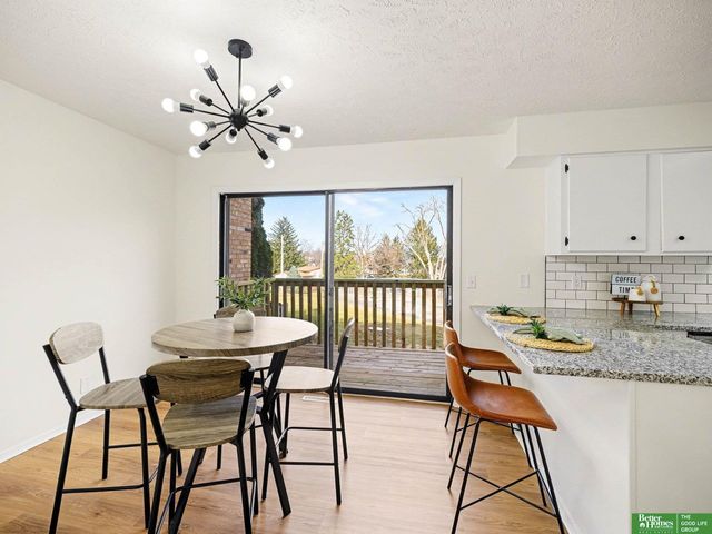 8740 Granville Parkway, La Vista, NE 68128