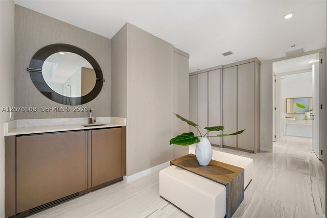 18975 Collins Ave 600, Sunny Isles Beach, FL 33160