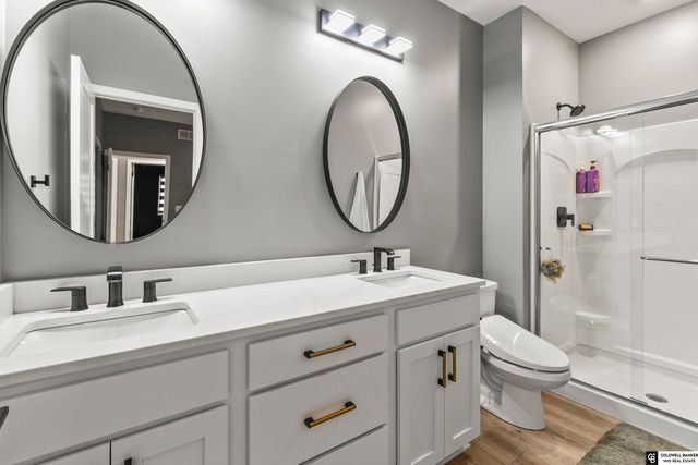 455 N Allen Street, Bennington, NE 68007
