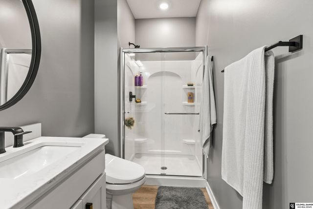 455 N Allen Street, Bennington, NE 68007