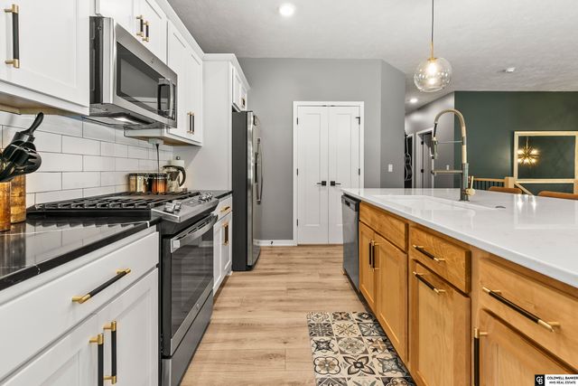 455 N Allen Street, Bennington, NE 68007