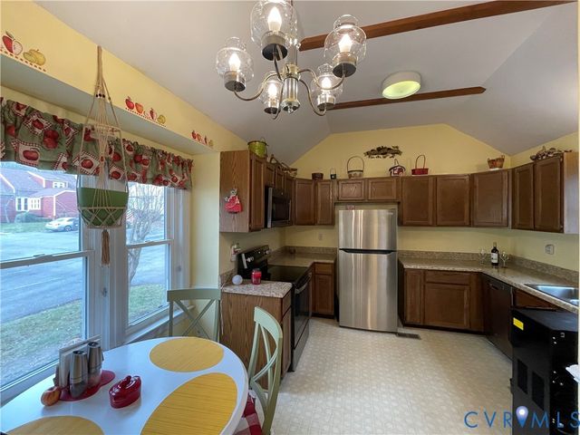 11803 Rochampton Sq, Henrico, VA 23238