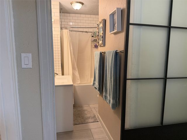 1126 S Oak Cliff Boulevard, Dallas, TX 75208