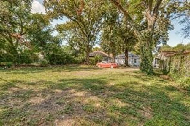 1126 S Oak Cliff Boulevard, Dallas, TX 75208