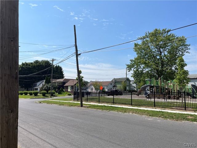 46 Bradford Street, Auburn, NY 13021