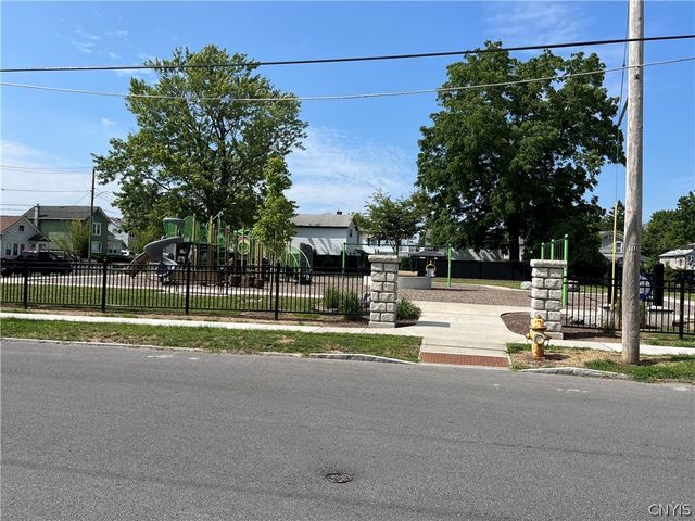 46 Bradford Street, Auburn, NY 13021