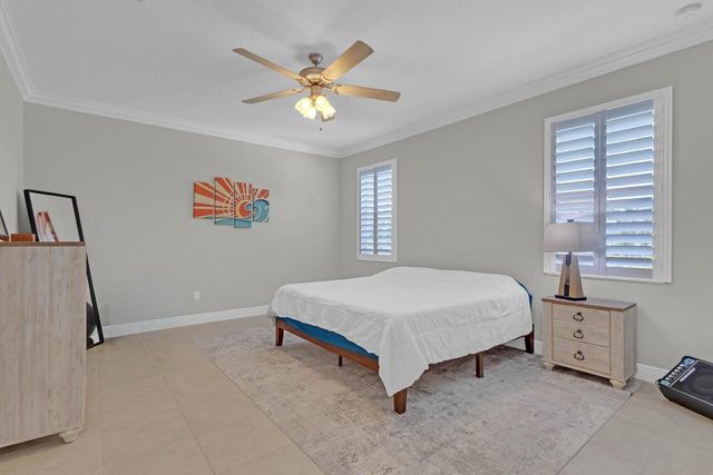7203 33rd Square, Vero Beach, FL 32967
