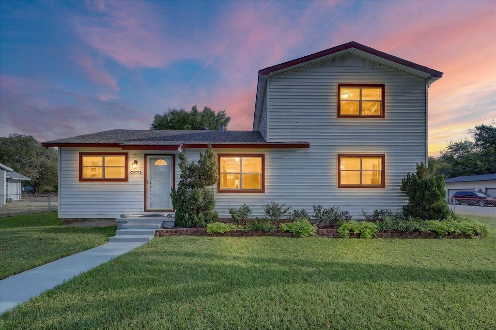 5800 Isbell Street, Sansom Park, TX 76114 — photo 2