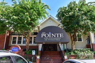 3315 WYNDHAM CIR #1223, Alexandria, VA 22302
