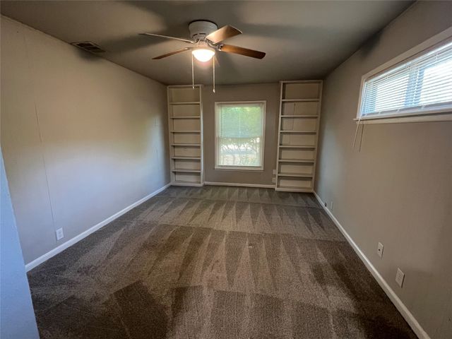 2021 N Crockett Street, Sherman, TX 75092