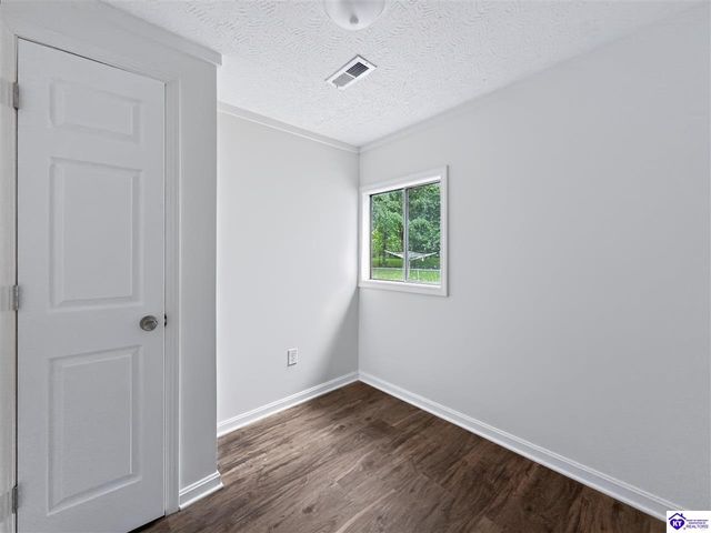 523 Millcreek Road, Radcliff, KY 40160