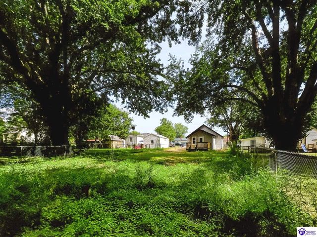 523 Millcreek Road, Radcliff, KY 40160