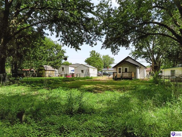 523 Millcreek Road, Radcliff, KY 40160