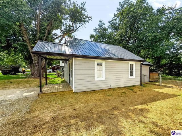 523 Millcreek Road, Radcliff, KY 40160