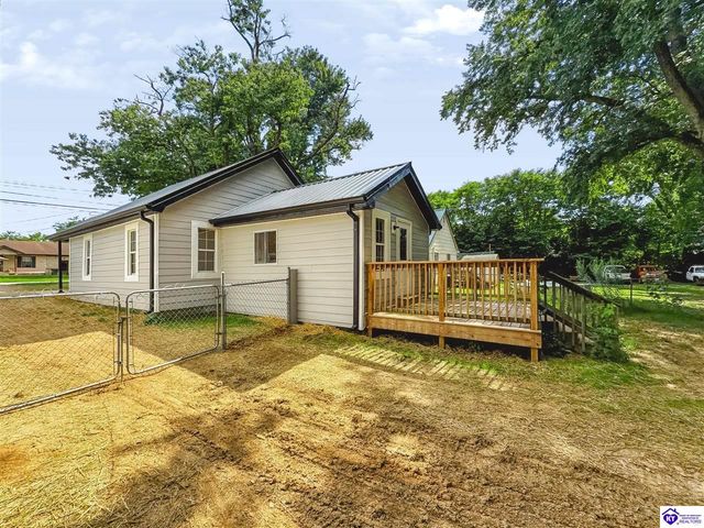 523 Millcreek Road, Radcliff, KY 40160