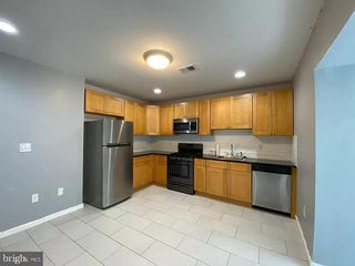 4945 CHESTNUT ST #2ND FL, Philadelphia, PA 19139