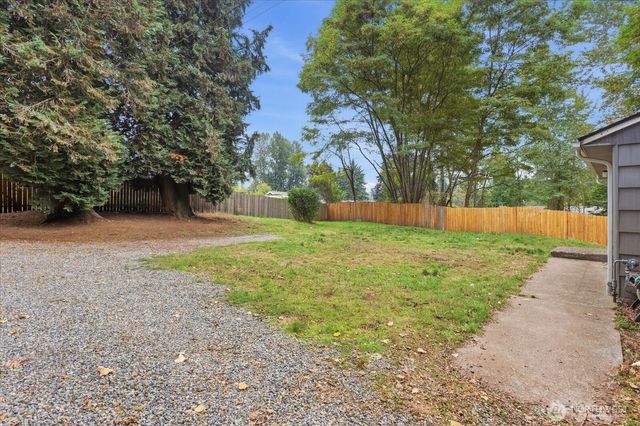 12031 SE Kent Kangley Rd, Kent, WA 98030
